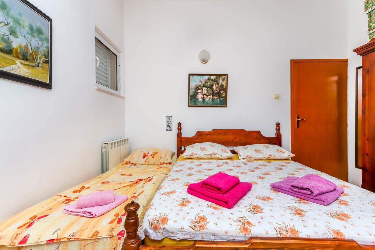 Apartment Mario บุดวา ภายนอก รูปภาพ